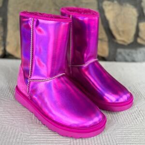 NEW Womens Size 6 UGG Iridescent Pink Classic Short Leather Suede Metallic Boot